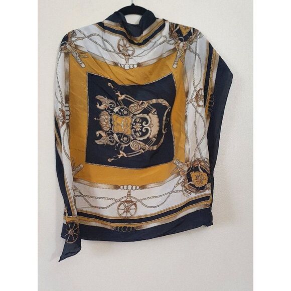 Women's Square Scarf Shawl with Print, Shawl 30x30 in - Picture 3 of 4